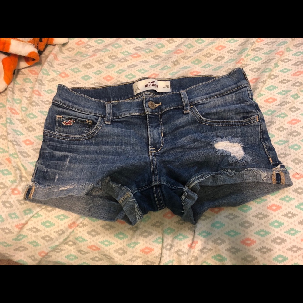 Hollister jean shorts